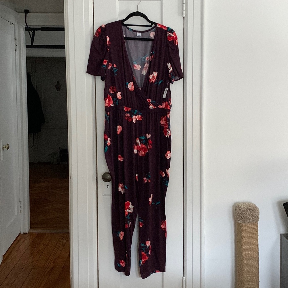 OLD NAVY Floral Romper, size L